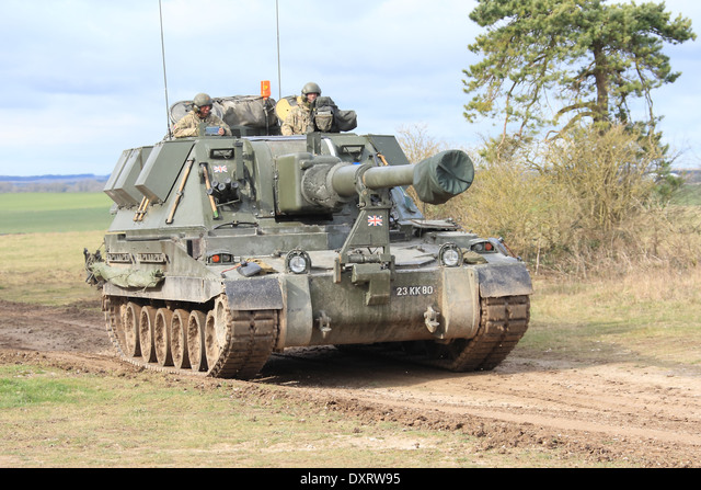 As 90 artillery system for the 1990s hi-res stock photography and images - Alamy