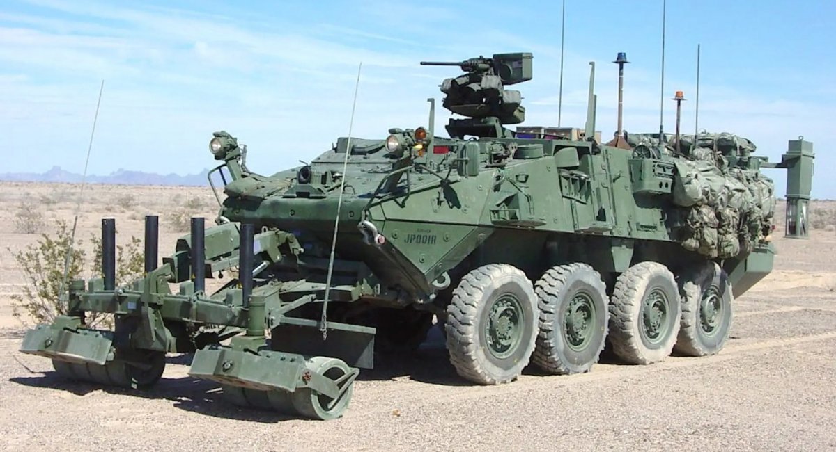 What Are the Stryker Armored Vehicles With Mine Rollers Ukraine Gets From the US | Defense Express